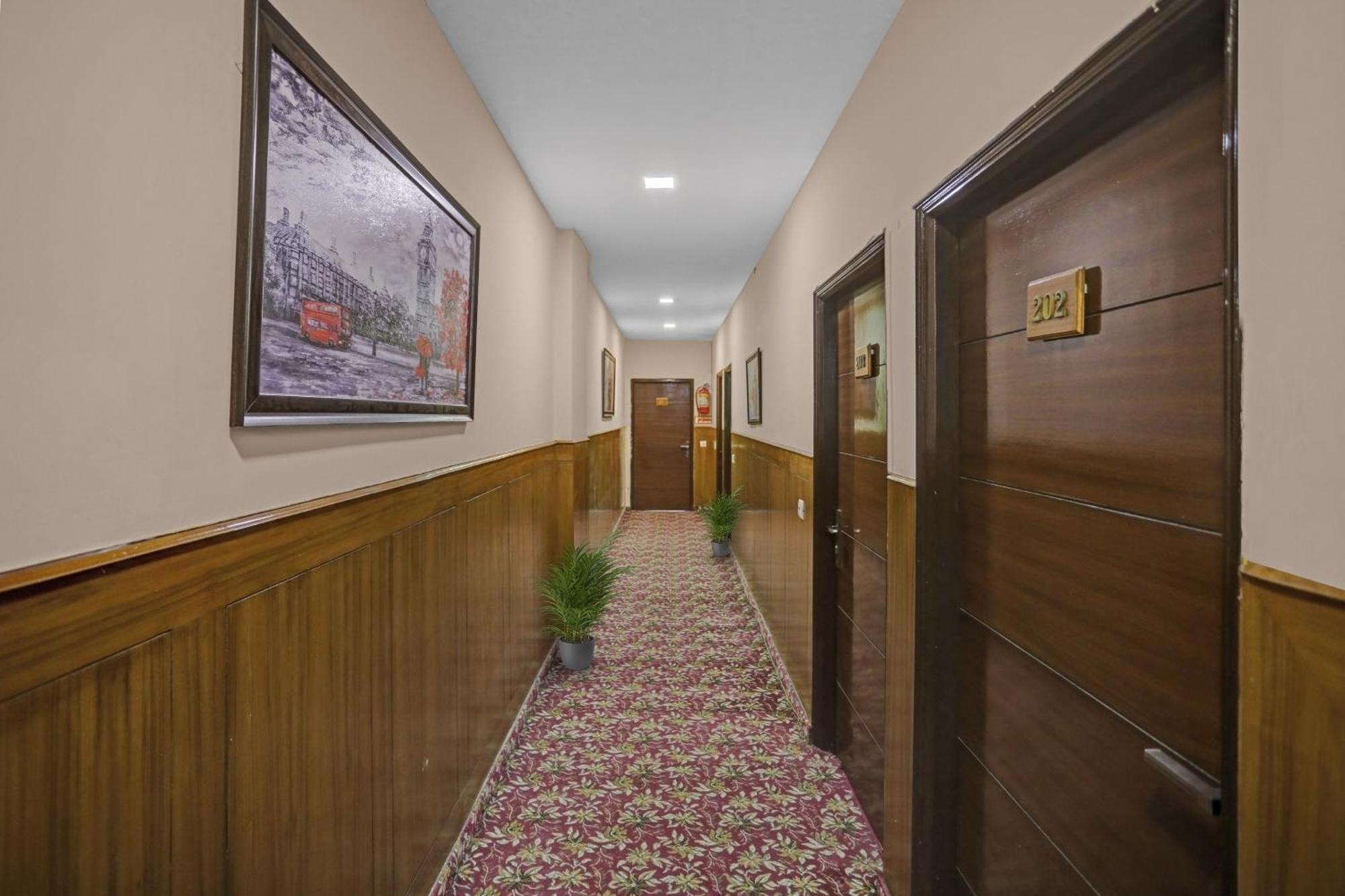 Hotel O Shivam Guest House Nové Dillí Exteriér fotografie